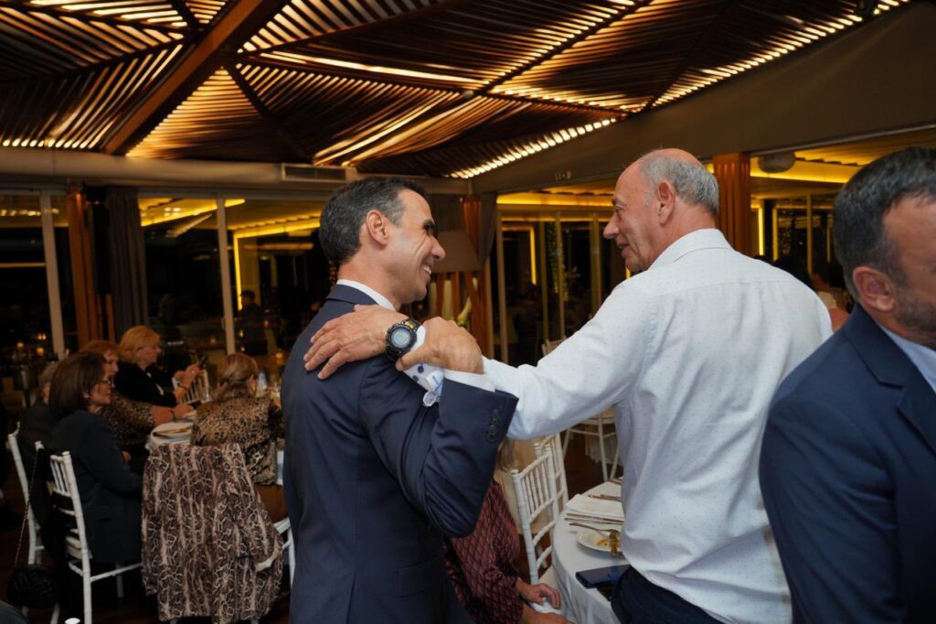 572782005_10240194194053500_5199388922636275289_n